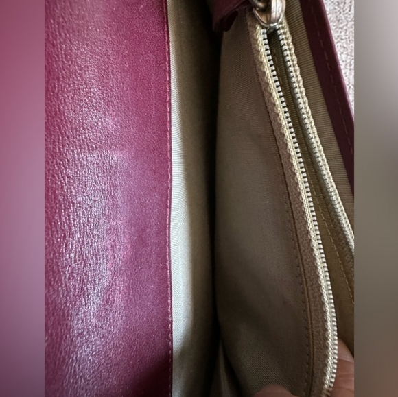 Chanel Rare Burgundy Yen Wallet - Vintage Patent Leather EUC - Picture 6 of 13
